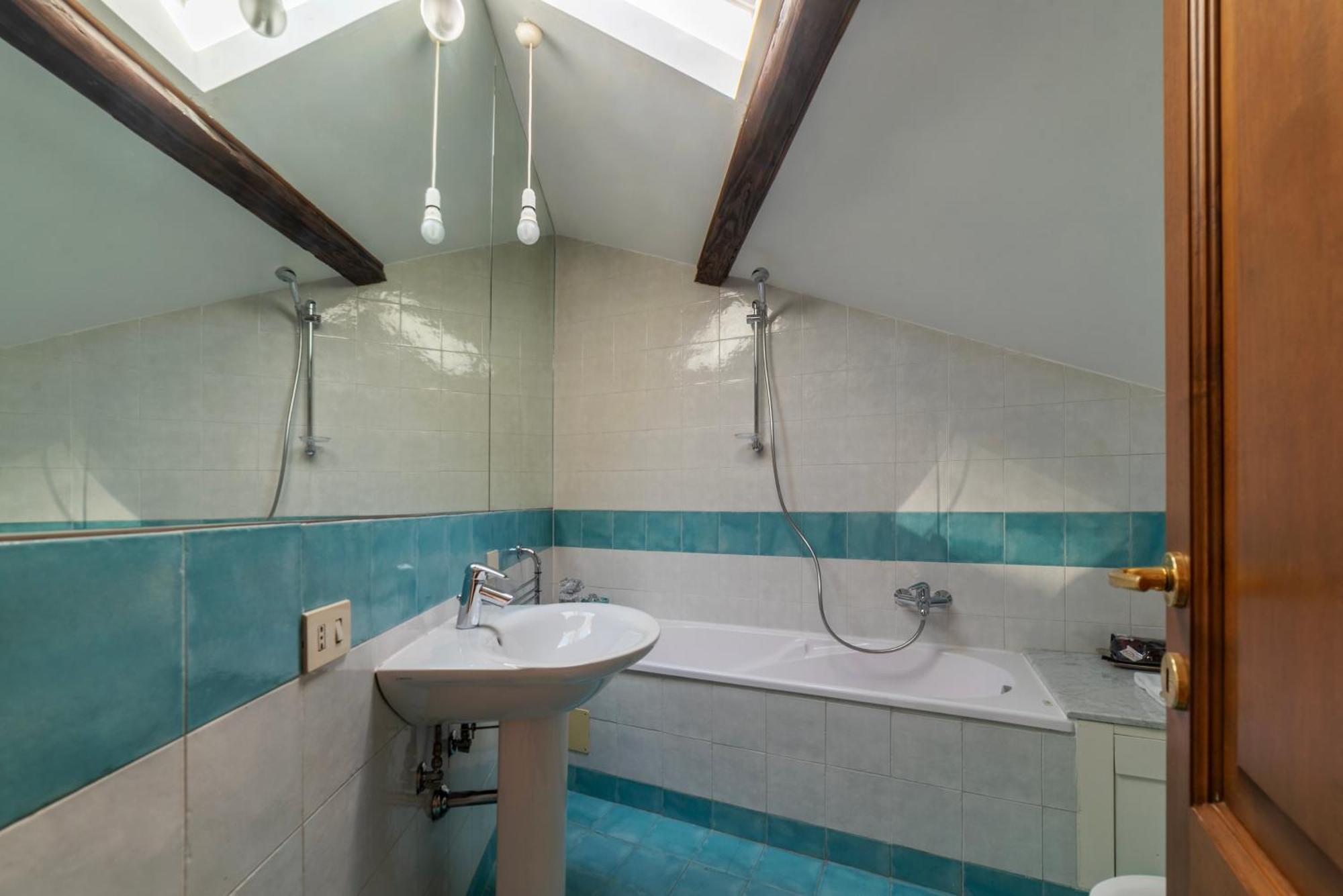 Apartment Manara 29 - Fromhometorome